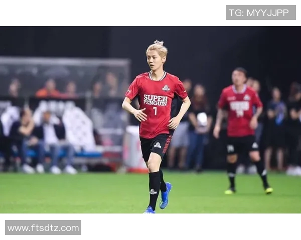 鹿晗如何通过个人魅力与努力追逐足球明星的心声与梦想